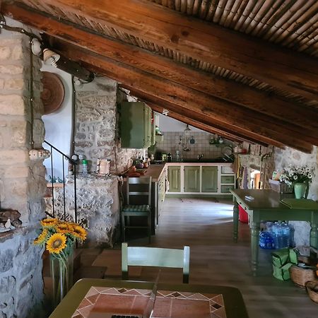 Vila Casa Di Pietra Usellus Exteriér fotografie