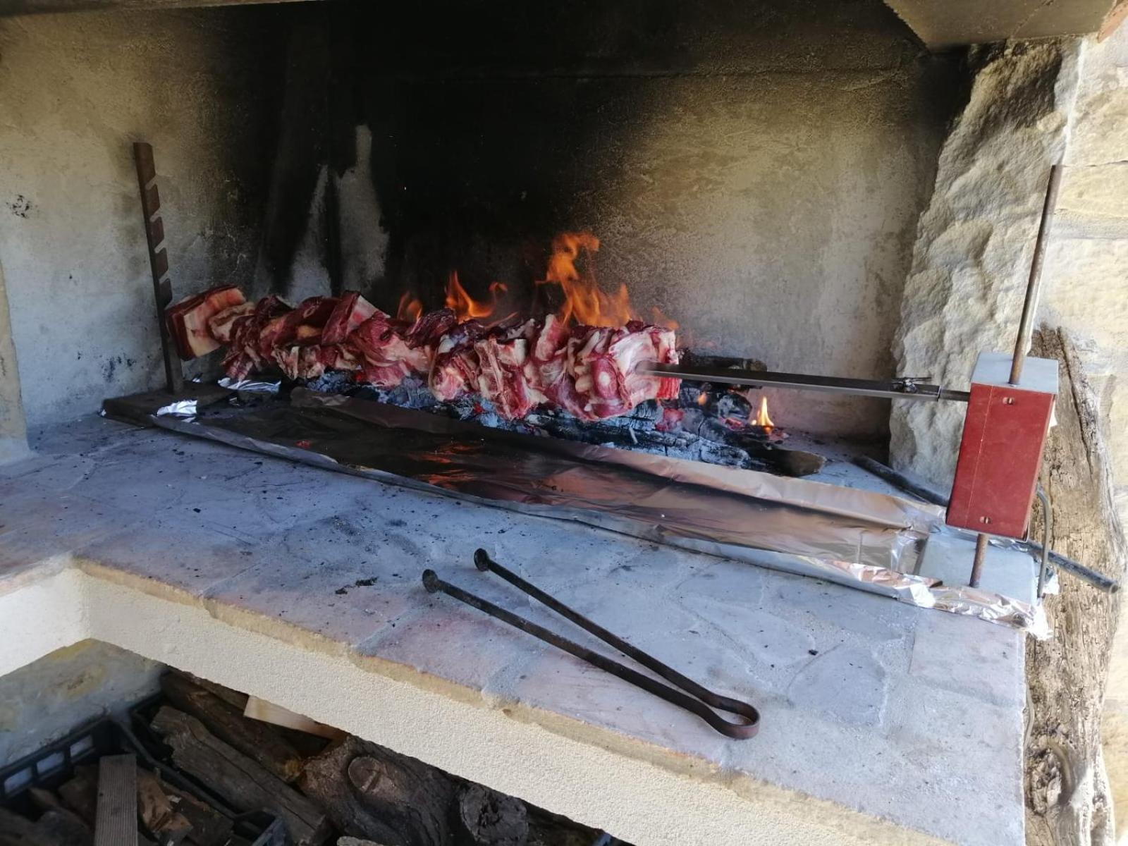Vila Casa Di Pietra Usellus Exteriér fotografie