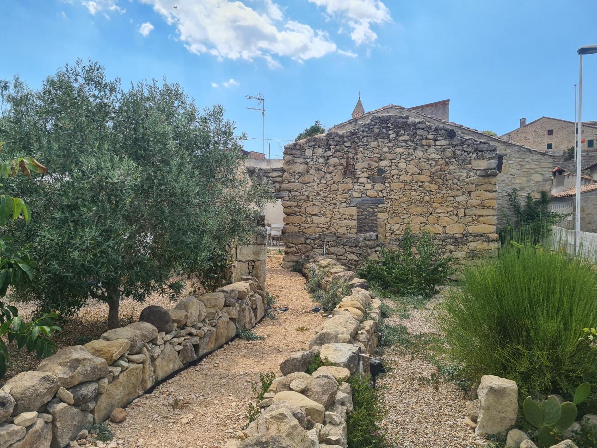 Vila Casa Di Pietra Usellus Exteriér fotografie